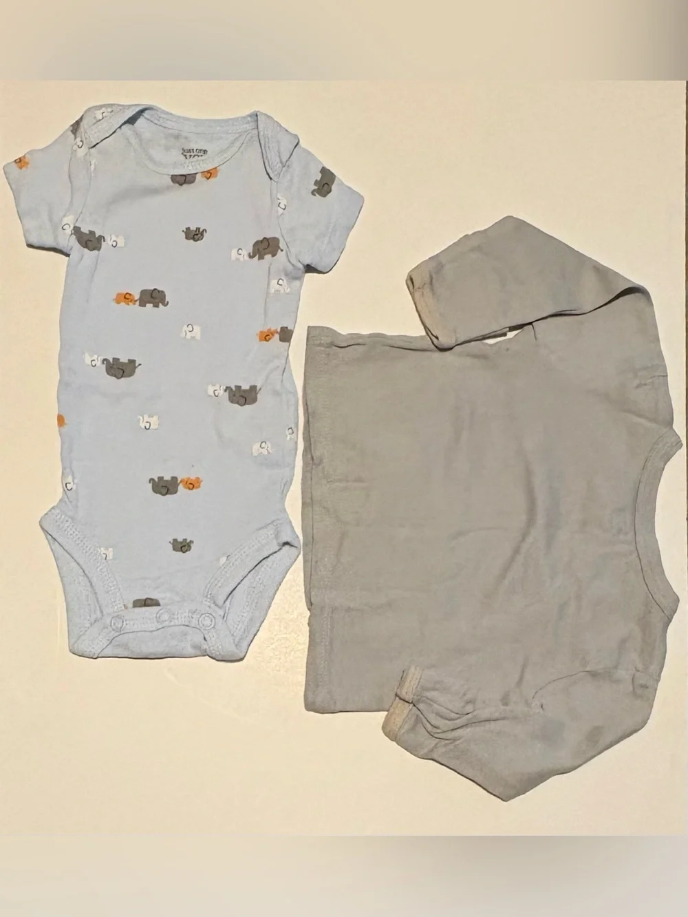 Gerber Organic & Just One You by carters Newborn onesie and jacket elephants